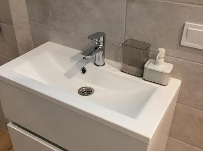 Scandinavian Apartment *